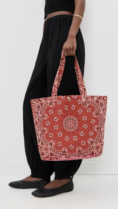 Call It By Your Name Maxi Bandana Tote Bag Vintage Red/Real Red One Size | Thumbnail 3 Call It By Your Name Maxi Bandana Tote Bag Vintage Red/Real Red One Size | Thumbnail 3