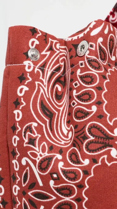 Call It By Your Name Maxi Bandana Tote Bag Vintage Red/Real Red One Size | Thumbnail 5 Call It By Your Name Maxi Bandana Tote Bag Vintage Red/Real Red One Size | Thumbnail 5