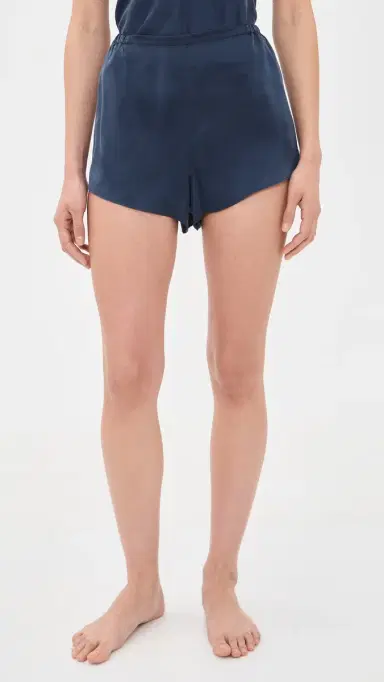 Lunya Washable ilk Bias Cami Short et Deep Blue | Thumbnail 5 Lunya Washable ilk Bias Cami Short et Deep Blue | Thumbnail 5