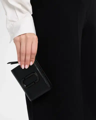 Marc Jacobs The Snapshot DTM Mini Compact Wallet | Thumbnail 2 Marc Jacobs The Snapshot DTM Mini Compact Wallet | Thumbnail 2