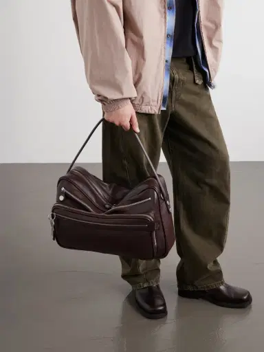 Acne Studios Camero Camera Leather Messenger Bag - Men | Thumbnail 2 Acne Studios Camero Camera Leather Messenger Bag - Men | Thumbnail 2