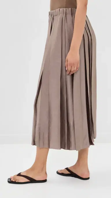 Tibi Feather Weight Pleated Pull On kirt Dark tone | Thumbnail 4 Tibi Feather Weight Pleated Pull On kirt Dark tone | Thumbnail 4
