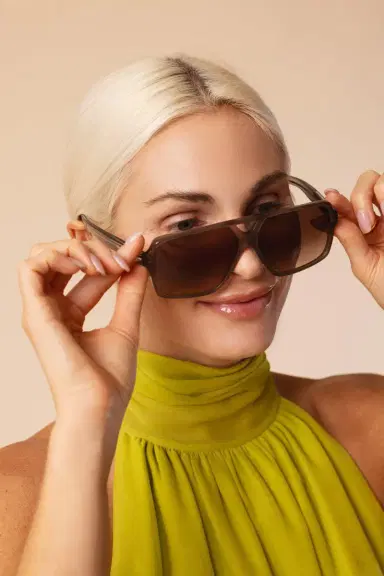 Oliver Peoples 1977C Sunglasses - Taupe Umber Gradient | Thumbnail 2 Oliver Peoples 1977C Sunglasses - Taupe Umber Gradient | Thumbnail 2