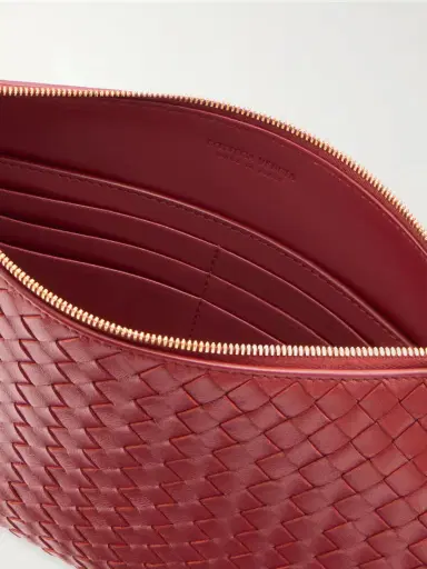 Bottega Veneta Intrecciato Piccolo Leather Medium Pouch | Thumbnail 6 Bottega Veneta Intrecciato Piccolo Leather Medium Pouch | Thumbnail 6