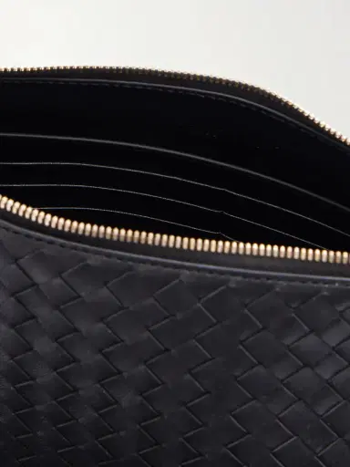 Bottega Veneta Intrecciato Piccolo Leather Medium Pouch | Thumbnail 6 Bottega Veneta Intrecciato Piccolo Leather Medium Pouch | Thumbnail 6