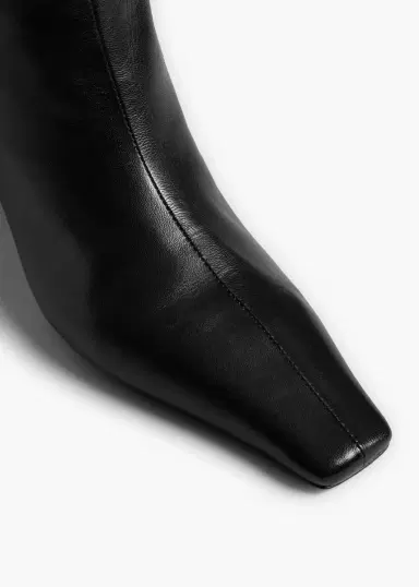 Khaite Davis Boot In Black Leather | Thumbnail 3 Khaite Davis Boot In Black Leather | Thumbnail 3
