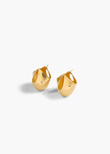Khaite Medium Lotus Earrings In Gold | Thumbnail 4 Khaite Medium Lotus Earrings In Gold | Thumbnail 4