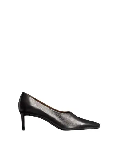 Khaite Cecilia Pump In Black Leather | Thumbnail 1 Khaite Cecilia Pump In Black Leather | Thumbnail 1