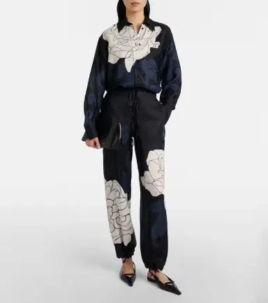Victoria Beckham Floral twill cargo pants | Thumbnail 2 Victoria Beckham Floral twill cargo pants | Thumbnail 2