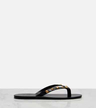Valentino Garavani Rockstud leather thong sandals | Thumbnail 2 Valentino Garavani Rockstud leather thong sandals | Thumbnail 2