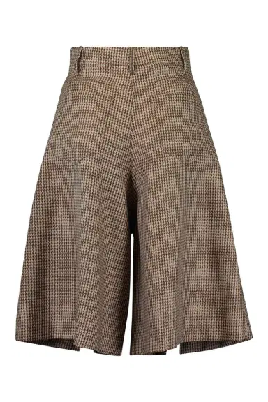 Brunello Cucinelli Sparkling Bermuda Short | Thumbnail 5 Brunello Cucinelli Sparkling Bermuda Short | Thumbnail 5
