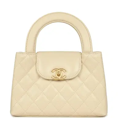 Chanel Chanel Small Kelly Shopper Light Beige Shiny Aged Calfskin Brushed Gold Hardware | Thumbnail 1 Chanel Chanel Small Kelly Shopper Light Beige Shiny Aged Calfskin Brushed Gold Hardware | Thumbnail 1