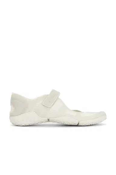 NikeSKIMS Rift Mesh Sneaker | Thumbnail 2 NikeSKIMS Rift Mesh Sneaker | Thumbnail 2