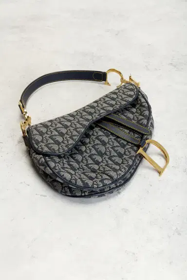 Dior Trotter Oblique Saddle Bag | Thumbnail 6 Dior Trotter Oblique Saddle Bag | Thumbnail 6