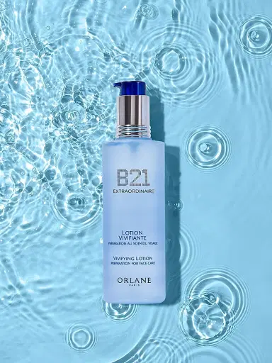 Orlane B21 Extraordinaire Vivifying Lotion | Thumbnail 3 Orlane B21 Extraordinaire Vivifying Lotion | Thumbnail 3