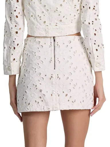 Alice + Olivia Women's Riley Eyelet Denim Miniskirt - Off White - Size 32 | Thumbnail 5 Alice + Olivia Women's Riley Eyelet Denim Miniskirt - Off White - Size 32 | Thumbnail 5