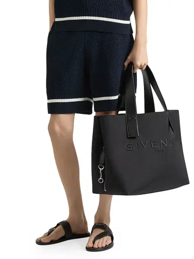 Givenchy Men's Bermuda Shorts in Knit with Logo Embroidery - Night Blue | Thumbnail 2 Givenchy Men's Bermuda Shorts in Knit with Logo Embroidery - Night Blue | Thumbnail 2