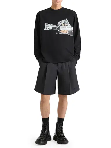 Givenchy Men's Bermuda Shorts in Poplin - Black | Thumbnail 2 Givenchy Men's Bermuda Shorts in Poplin - Black | Thumbnail 2