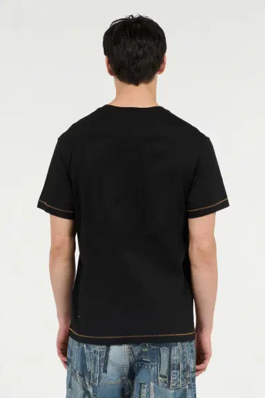 Roberto Cavalli T-Shirt With JC Monogram And Contrasting Topstitching | Thumbnail 3 Roberto Cavalli T-Shirt With JC Monogram And Contrasting Topstitching | Thumbnail 3