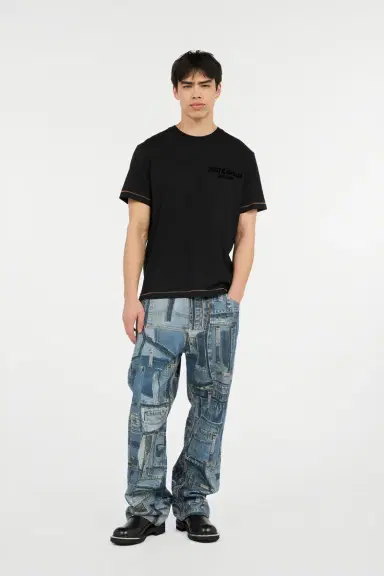 Roberto Cavalli T-Shirt With JC Monogram And Contrasting Topstitching | Thumbnail 7 Roberto Cavalli T-Shirt With JC Monogram And Contrasting Topstitching | Thumbnail 7
