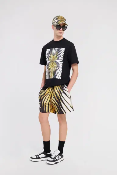 Roberto Cavalli Ray Of Gold Print Pure Cotton T-shirt | Thumbnail 5 Roberto Cavalli Ray Of Gold Print Pure Cotton T-shirt | Thumbnail 5