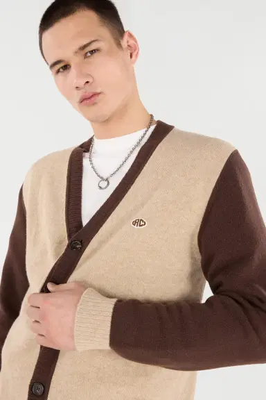 Roberto Cavalli Cardigan With RC Monogram Patch | Thumbnail 4 Roberto Cavalli Cardigan With RC Monogram Patch | Thumbnail 4
