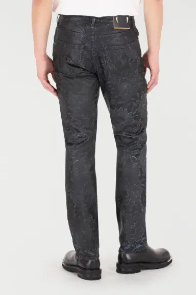 Roberto Cavalli Jeans With Floral Pattern And Discoloration | Thumbnail 3 Roberto Cavalli Jeans With Floral Pattern And Discoloration | Thumbnail 3