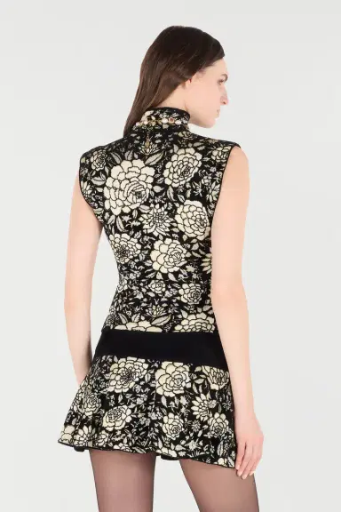 Roberto Cavalli Knitted Top With Jacquard Floral Pattern | Thumbnail 3 Roberto Cavalli Knitted Top With Jacquard Floral Pattern | Thumbnail 3