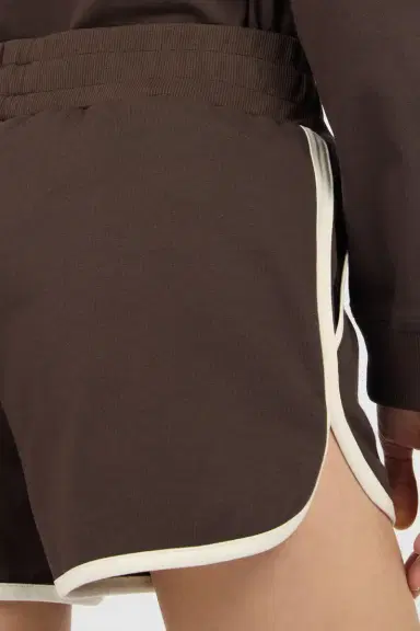 Roberto Cavalli Brown Shorts With Logo | Thumbnail 5 Roberto Cavalli Brown Shorts With Logo | Thumbnail 5