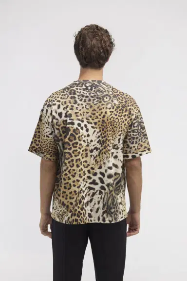 Roberto Cavalli T-shirt with Jaguar Skin print | Thumbnail 3 Roberto Cavalli T-shirt with Jaguar Skin print | Thumbnail 3