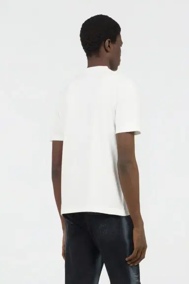 Roberto Cavalli White T-Shirt With Logo Plaque | Thumbnail 3 Roberto Cavalli White T-Shirt With Logo Plaque | Thumbnail 3