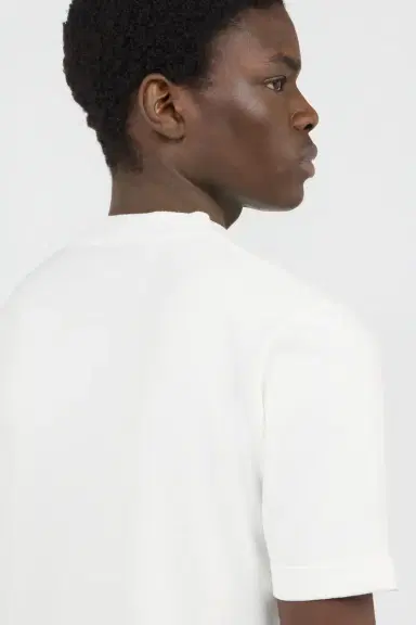 Roberto Cavalli White T-Shirt With Logo Plaque | Thumbnail 5 Roberto Cavalli White T-Shirt With Logo Plaque | Thumbnail 5