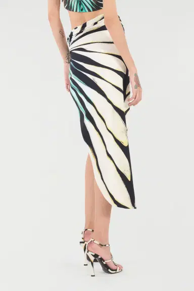 Roberto Cavalli Ray Of Sea Print Sarong | Thumbnail 3 Roberto Cavalli Ray Of Sea Print Sarong | Thumbnail 3