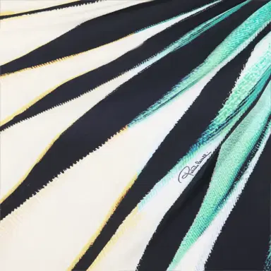 Roberto Cavalli Ray Of Sea Print Sarong | Thumbnail 4 Roberto Cavalli Ray Of Sea Print Sarong | Thumbnail 4