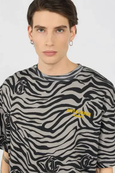 Roberto Cavalli Natural Barb Black Print T-shirt | Thumbnail 4 Roberto Cavalli Natural Barb Black Print T-shirt | Thumbnail 4