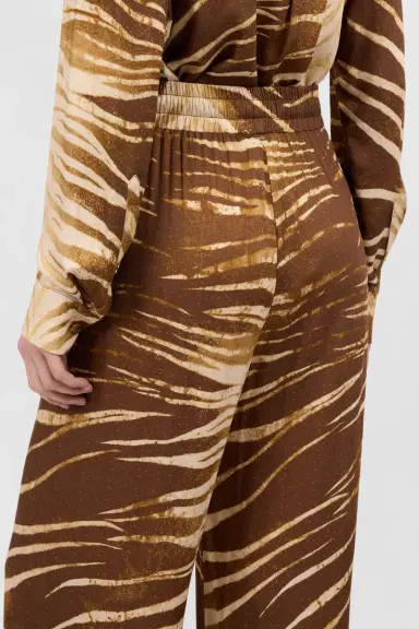 Roberto Cavalli Natural Barb Print Trousers | Thumbnail 5 Roberto Cavalli Natural Barb Print Trousers | Thumbnail 5