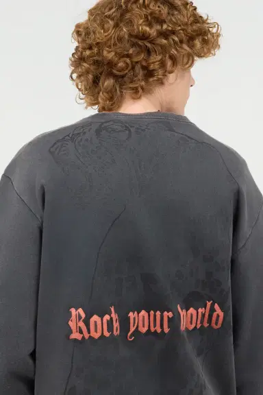 Roberto Cavalli Sweatshirt With Jaguar And Lettering | Thumbnail 6 Roberto Cavalli Sweatshirt With Jaguar And Lettering | Thumbnail 6