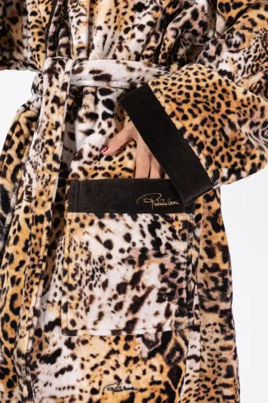Roberto Cavalli Jaguar Skin Print Bath Robe | Thumbnail 4 Roberto Cavalli Jaguar Skin Print Bath Robe | Thumbnail 4