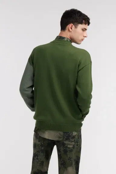 Roberto Cavalli Green Two-Tone Sweater with Monogram RC | Thumbnail 3 Roberto Cavalli Green Two-Tone Sweater with Monogram RC | Thumbnail 3