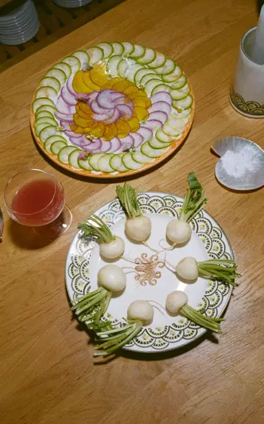 Moda Domus Aperitivo Set-of-Four Ceramic Dinner Plates - Multi | Thumbnail 2 Moda Domus Aperitivo Set-of-Four Ceramic Dinner Plates - Multi | Thumbnail 2