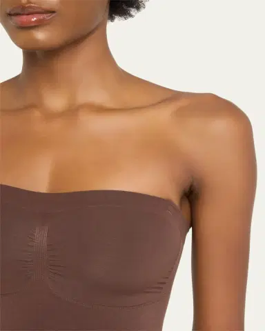 SKIMS Seamless Sculpt Strapless Thong Bodysuit | Thumbnail 4 SKIMS Seamless Sculpt Strapless Thong Bodysuit | Thumbnail 4