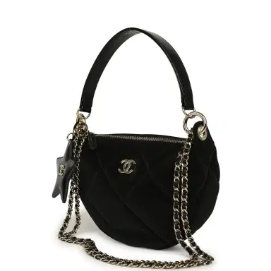 Chanel Chanel Coco Neige Clutch with Chain Black Velvet-Effect Nylon and Black Shiny Crumpled Calfskin Light Gold Hardware | Thumbnail 5 Chanel Chanel Coco Neige Clutch with Chain Black Velvet-Effect Nylon and Black Shiny Crumpled Calfskin Light Gold Hardware | Thumbnail 5