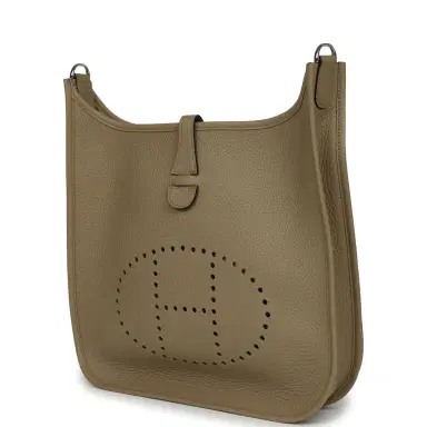HERMÈS Pre-owned Hermes Evelyne III PM Beige Marfa Clemence Palladium Hardware | Thumbnail 5 HERMÈS Pre-owned Hermes Evelyne III PM Beige Marfa Clemence Palladium Hardware | Thumbnail 5