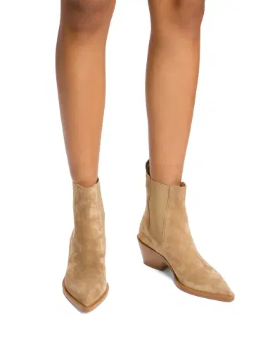 Gianvito Rossi Wylie Suede Chelsea Boots | Thumbnail 2 Gianvito Rossi Wylie Suede Chelsea Boots | Thumbnail 2