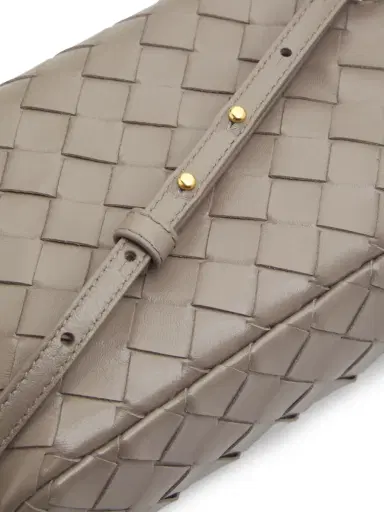 Bottega Veneta Women's Bang Bang Intrecciato Leather Crossbody Vanity Case Bag | Thumbnail 6 Bottega Veneta Women's Bang Bang Intrecciato Leather Crossbody Vanity Case Bag | Thumbnail 6