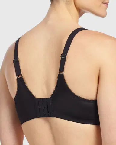 Wacoal Basic Beauty Full-Figure Contour Spacer Bra | Thumbnail 3 Wacoal Basic Beauty Full-Figure Contour Spacer Bra | Thumbnail 3