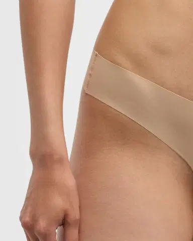 Commando Classic Solid Thong | Thumbnail 5 Commando Classic Solid Thong | Thumbnail 5