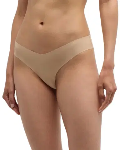Commando Classic Solid Thong | Thumbnail 1 Commando Classic Solid Thong | Thumbnail 1