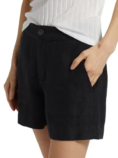 Vince Women's Mid-Rise Hemp Shorts | Thumbnail 6 Vince Women's Mid-Rise Hemp Shorts | Thumbnail 6
