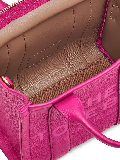 Marc Jacobs Women's The Leather Crossbody Tote Bag | Thumbnail 5 Marc Jacobs Women's The Leather Crossbody Tote Bag | Thumbnail 5